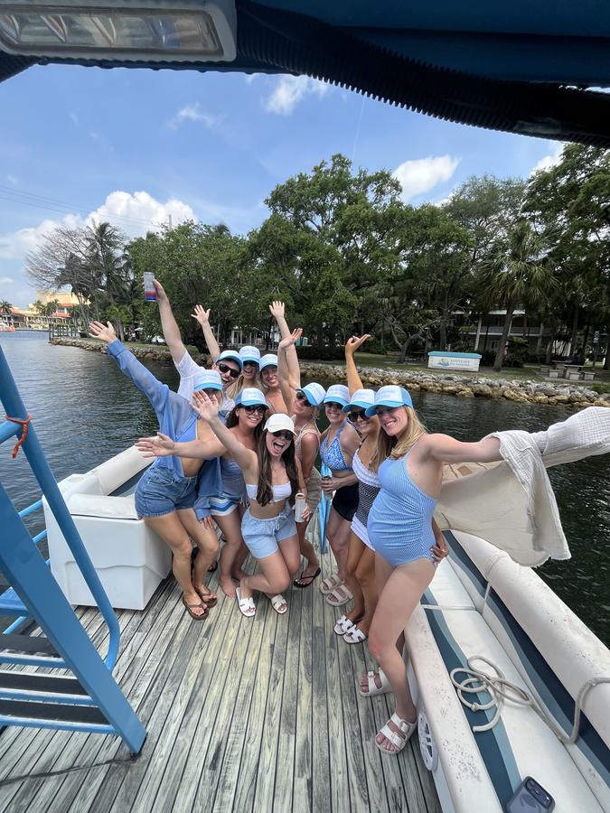 Fort Lauderdale pontoon charter boat party group photo 2