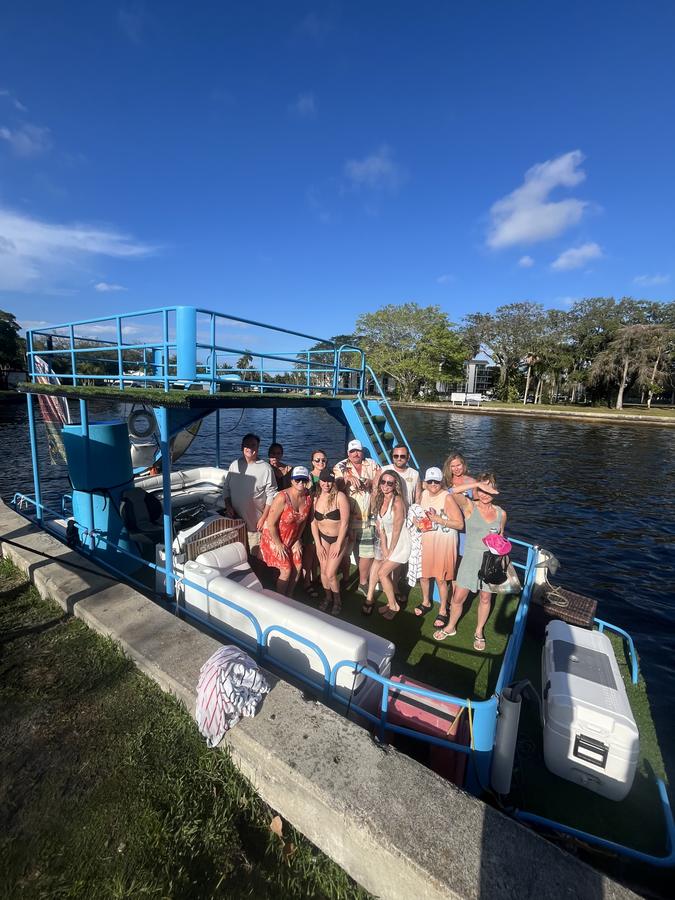 Fort Lauderdale pontoon charter boat party group photo 14