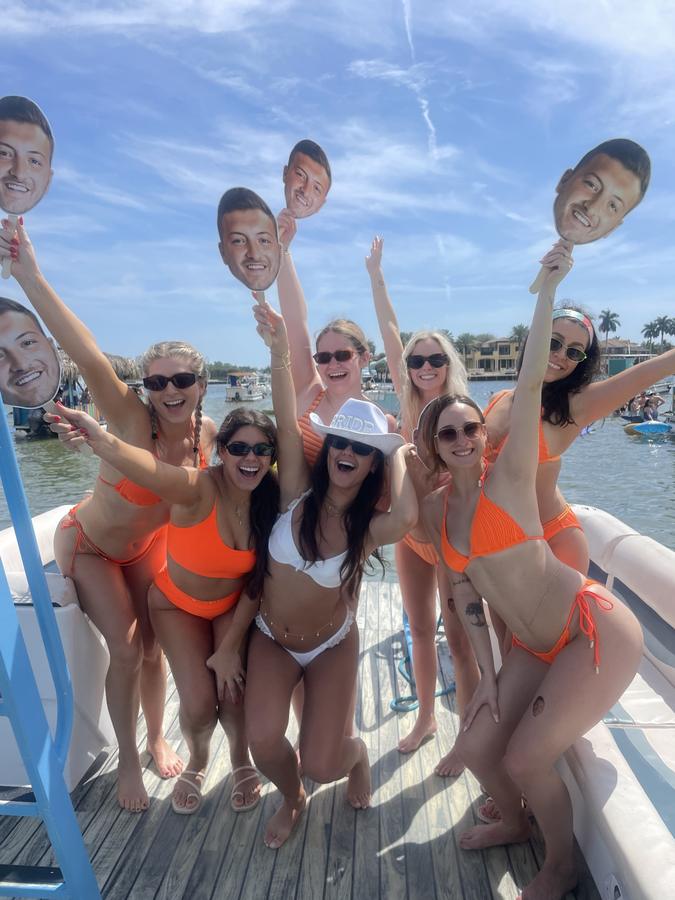 Fort Lauderdale pontoon charter boat party group photo 15